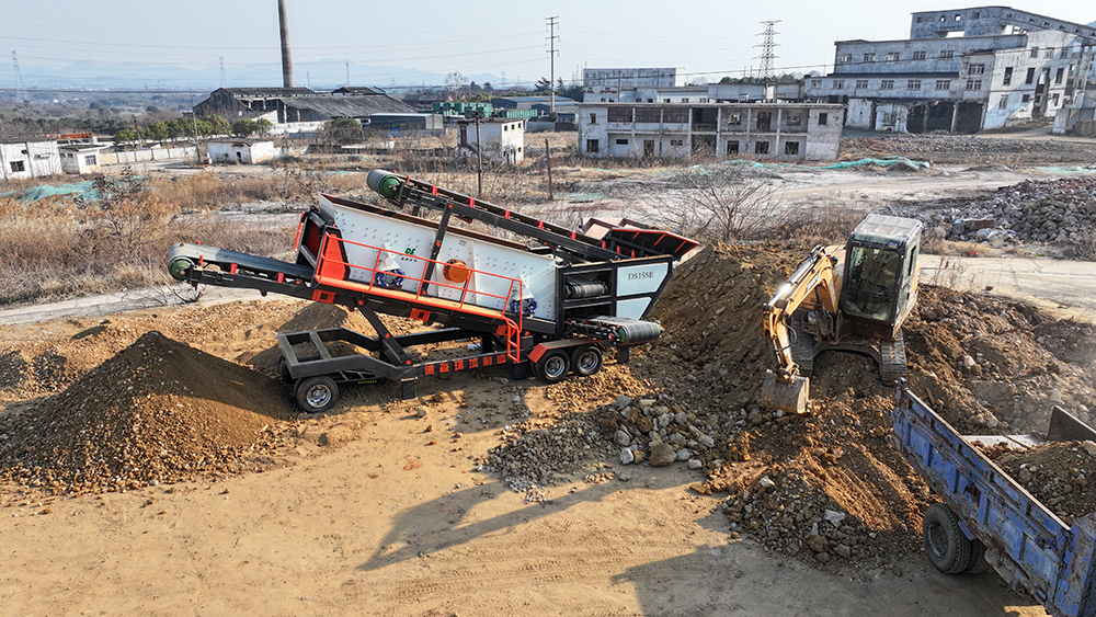 金莎9001zz以诚为本移动筛分车