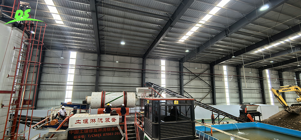 金莎9001zz以诚为本通沟污泥治理现场